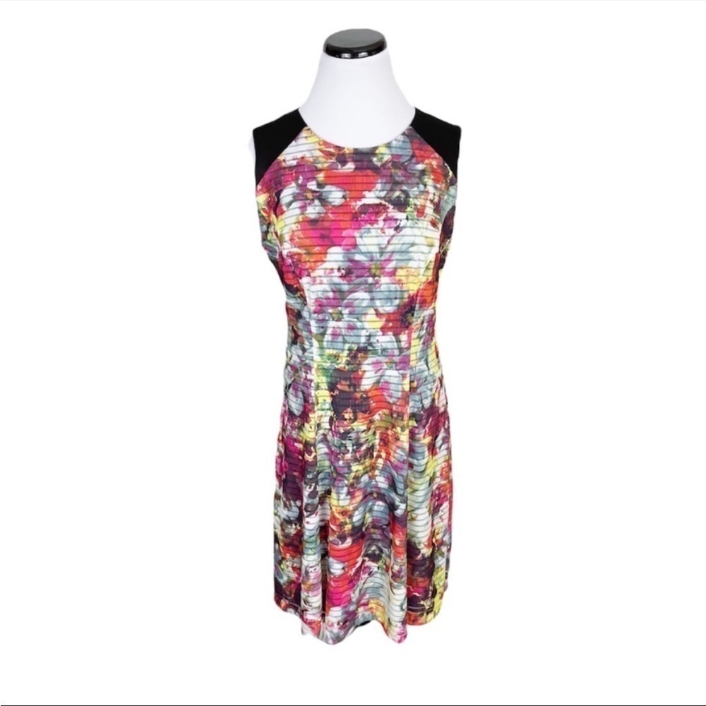 𝅺Red Saks Fifth Avenue Sleeveless Floral Dress Black Red Size Medium